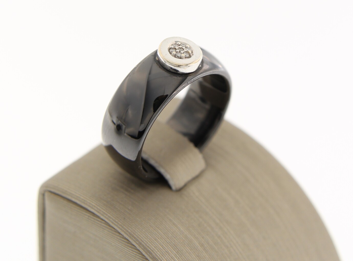 Ring van zwart Keramiek, met wit goud en briljant
