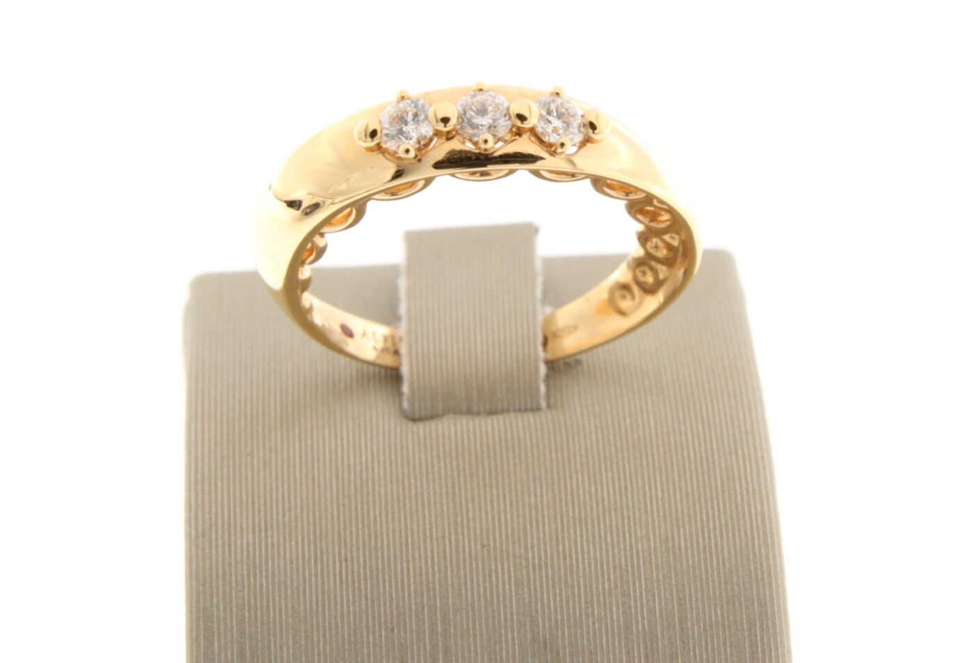 14 k rosegouden ring met 0.33 crt briljant
