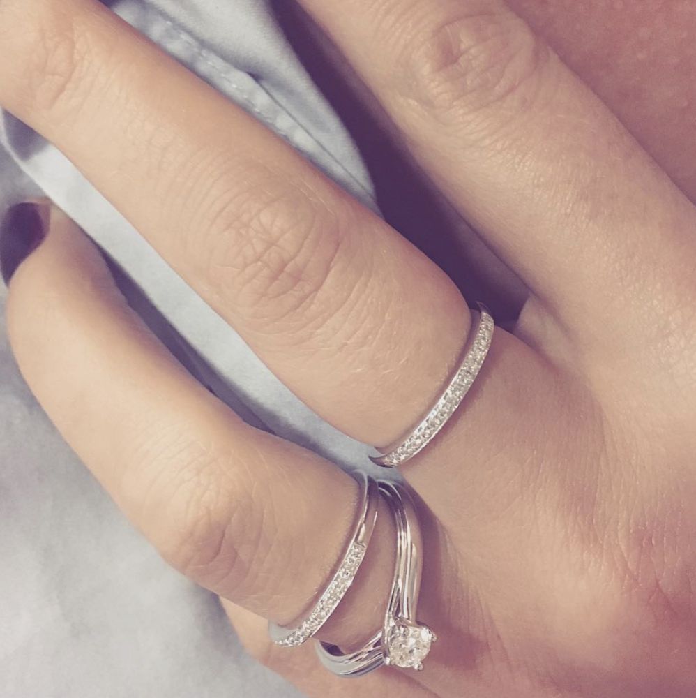 14 karaat witgouden aanschuifring met diamant - Afbeelding 2