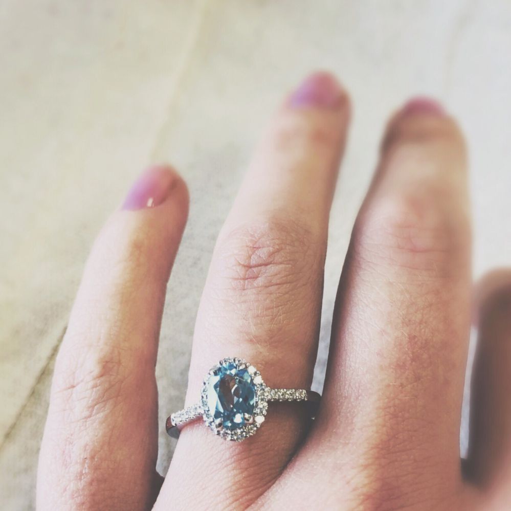 14 karaat witgouden ring met topaas en diamant - Afbeelding 3